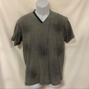 Buckle Black Label Sz Large Mens fashion Tshirt